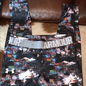 Youth large under armour.